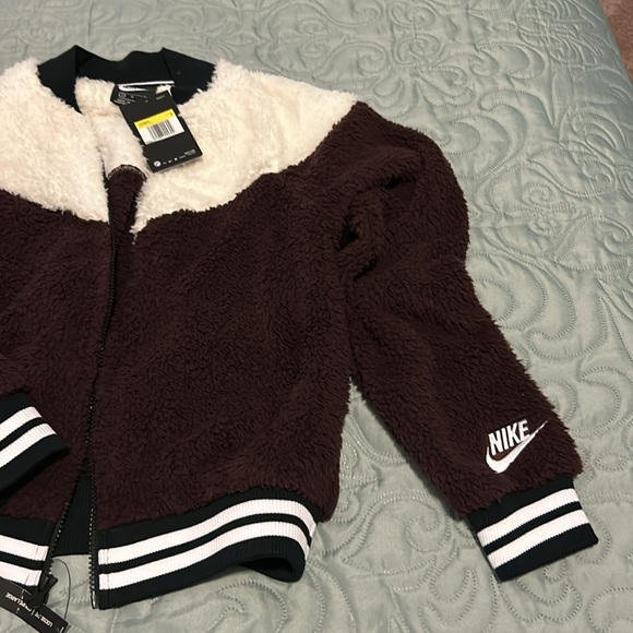 Nike full zip soft bomber jacket women’s - Picture 2 of 4